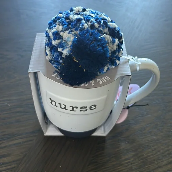 Sheffield Home White Nurse Mug with Blue Pom Pom Lid - Picture 1 of 6